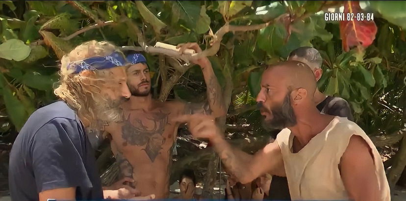 Isola 16, scontro infuocato tra Nick Luciani e Nicolas Vaporidis che tuona: “Sei un falso ipocrita!” preview