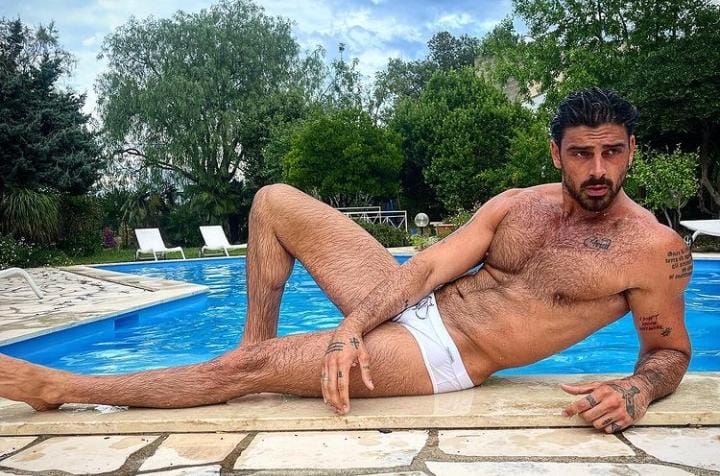 365 giorni, annunciata la data di uscita del terzo film della saga con Michele Morrone preview