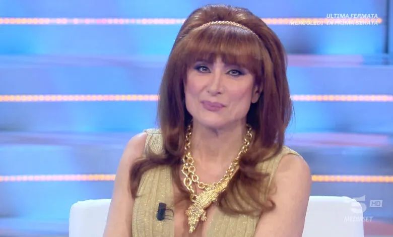 Isola 16, Vladimir Luxuria rivela qual è stata la sua più grande trasgressione a letto preview