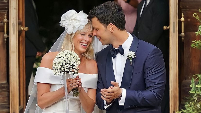 Federica Pellegrini, ecco il secondo abito scelto dalla Divina per il matrimonio con Matteo Giunta preview