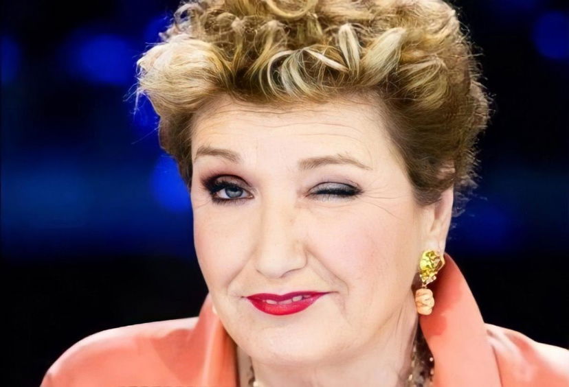 Nudi per la vita, ecco i 12 Vip che compongono il cast. E Mara Maionchi assicura: “Sono stati tutti bravi perché…” preview