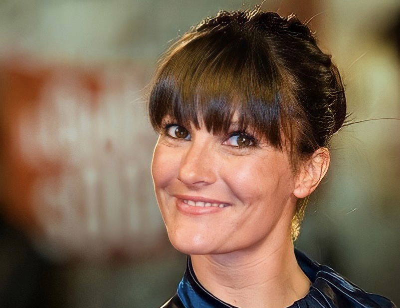 Victoria Cabello rivela a quale star di Hollywood ha “messo un po’ di lingua” durante un bacio e quale attore l’ha delusa article-post