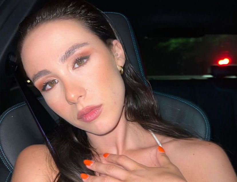 Aurora Ramazzotti torna sui social dopo lo scoop lanciato da Chi sulla sua gravidanza preview