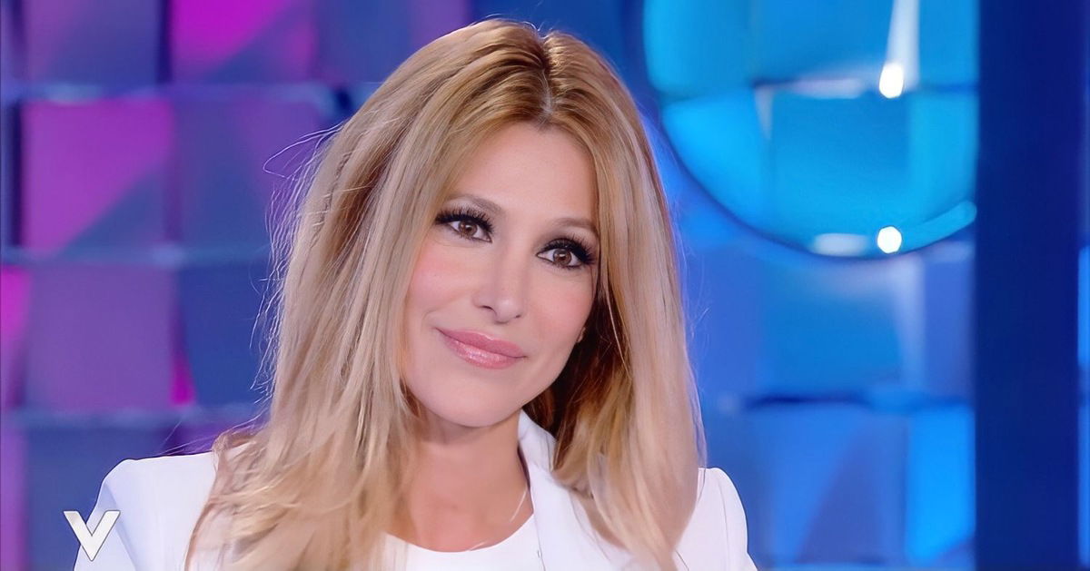 Verissimo, Adriana Volpe e il bullismo contro Marco Bellavia al Gf Vip 7: “Wilma Goich? Non è stata migliore di Ginevra Lamborghini!” article-post