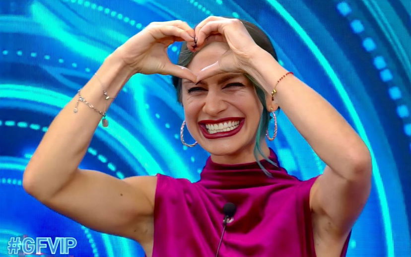 Gf Vip 7, Nikita Pelizon parla del suo misterioso compagno e svela com’è nata la loro storia preview