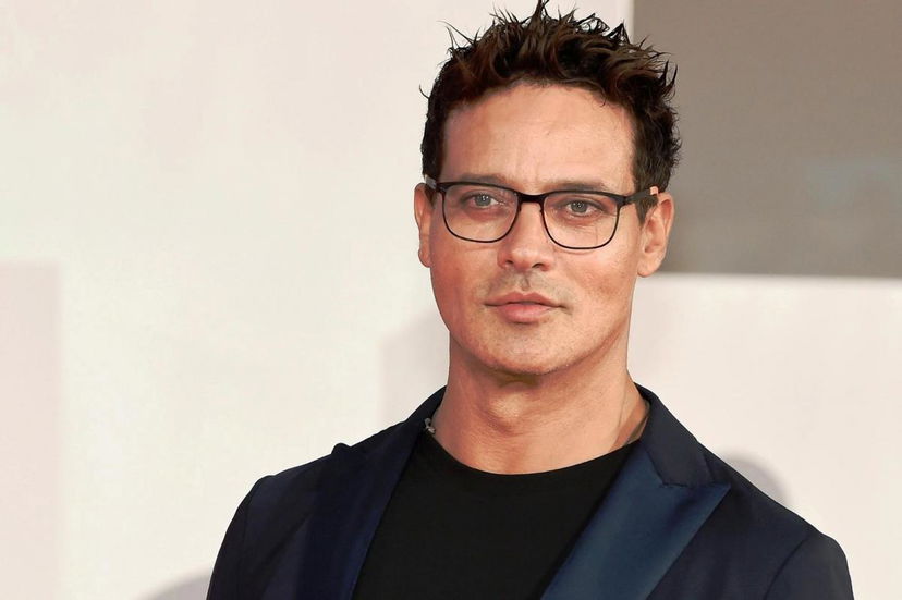 Ballando con le Stelle 17, Gabriel Garko si ritira e non parteciperà alla finale preview