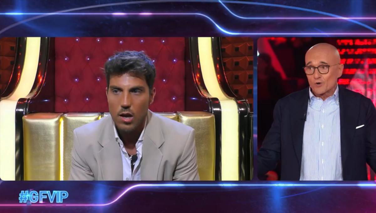 Gf Vip 7, Daniele Dal Moro nero dopo la strigliata da Alfonso Signorini: lo sfogo ieri notte article-post