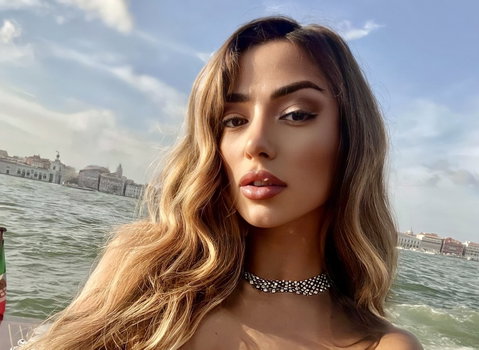 Soleil Sorge nel cast della nuova Isola dei Famosi? Parla lei e chiarisce le sue intenzioni preview