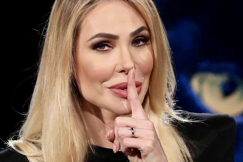 Ilary Blasi non ci sta e diffida Ezio Denti, l’investigatore privato che dichiara di essere stato ingaggiato per pedinare Francesco Totti preview