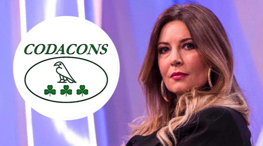 Ballando con le stelle 2022, il Codacons chiede la sospensione del programma “per colpa” di Selvaggia Lucarelli: la reazione della giornalista article-post