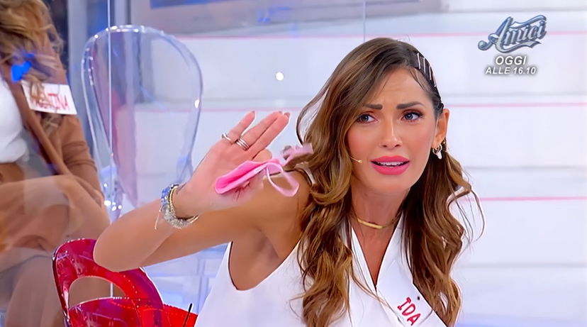 Uomini e Donne: l’opinione di Chia sulla puntata del 14/10/22 preview