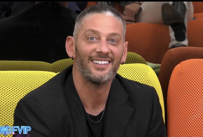 Gf Vip 7, Edoardo Tavassi è entrato nel reality col cuore già impegnato? Ecco chi sarebbe la donna per la quale ha un interesse preview