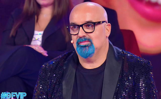 Gf Vip 7, Giovanni Ciacci minacciato sui social: “Ci piaci freddo, 5 metri sotto terra”. La sua reazione preview