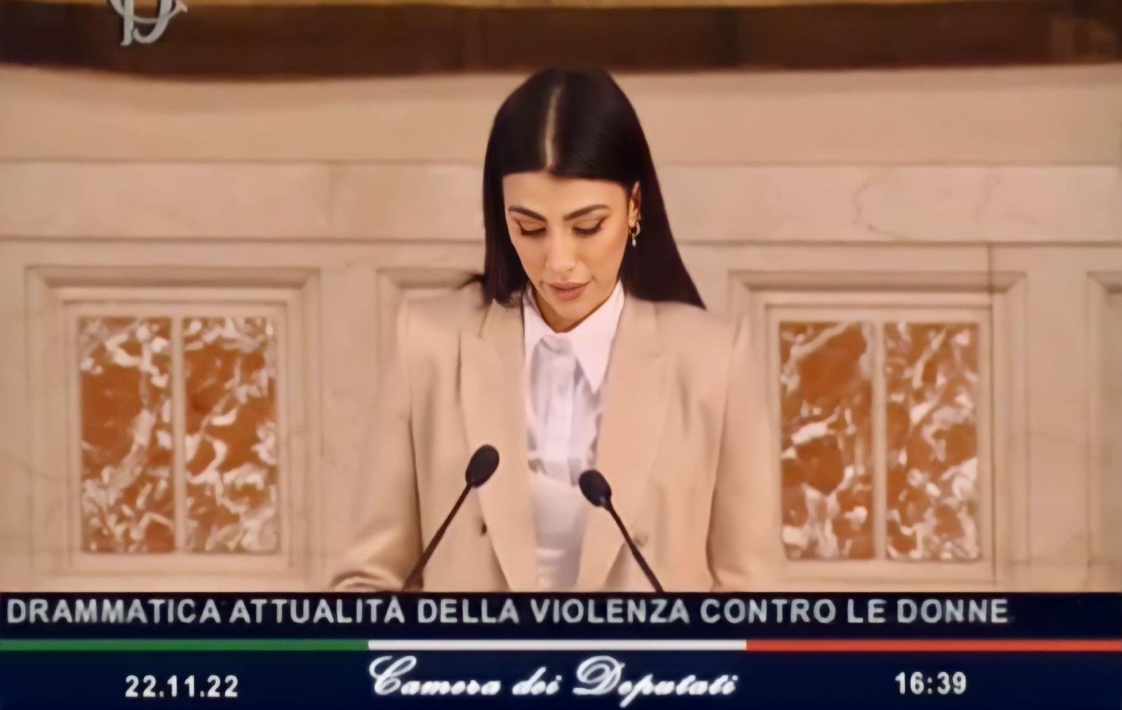 Giulia Salemi, emozionante discorso alla Camera dei Deputati per la Giornata contro la violenza sulle donne