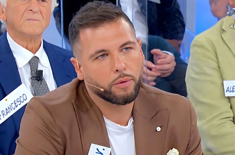 Uomini e Donne: l’opinione di Isa sulla puntata del 16/11/22 preview