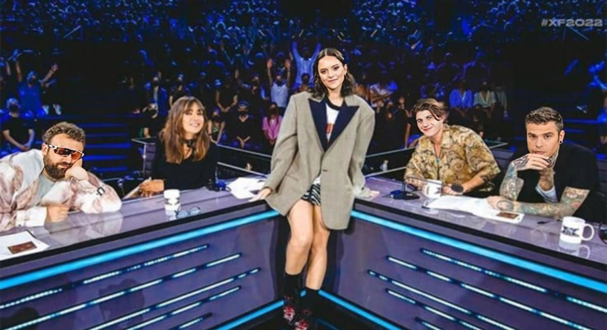 X Factor 2022, Beatrice Quinta si spoglia nuda in centro a Milano (Video) article-post