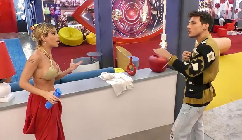 Gf Vip 7, scintille tra Daniele Dal Moro e Oriana Marzoli che sbotta: “Tu non sei normale!” preview