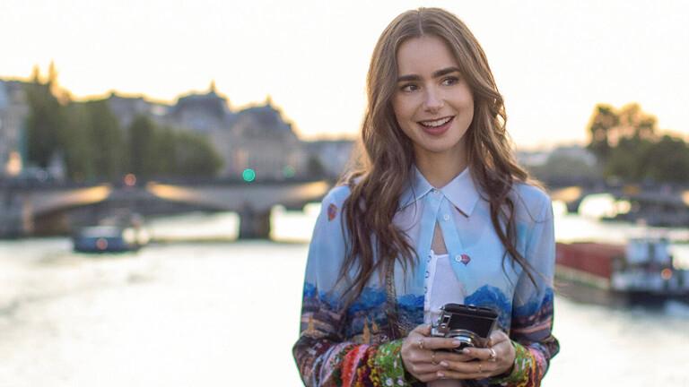 Emily in Paris, in arrivo la quarta stagione: l’autore ne svela alcune anticipazioni article-post