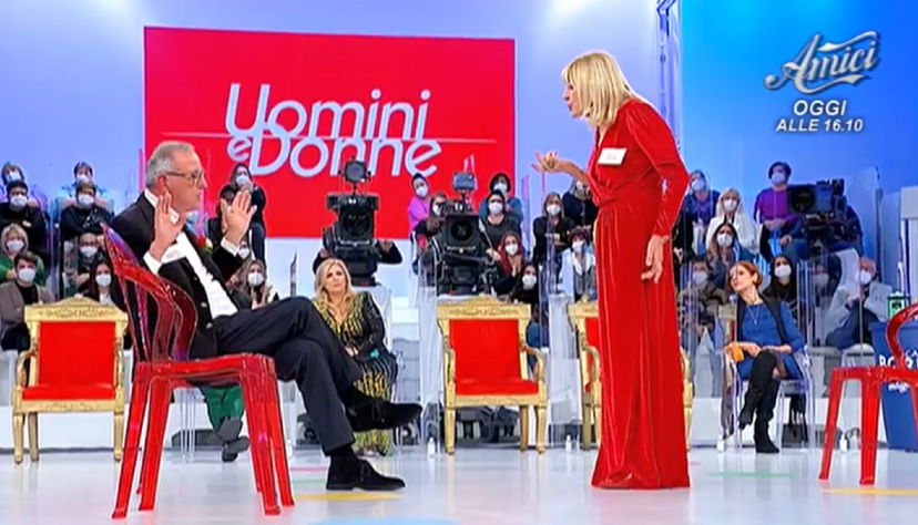 Uomini e Donne: l’opinione di Isa sulla puntata del 19/12/22 preview
