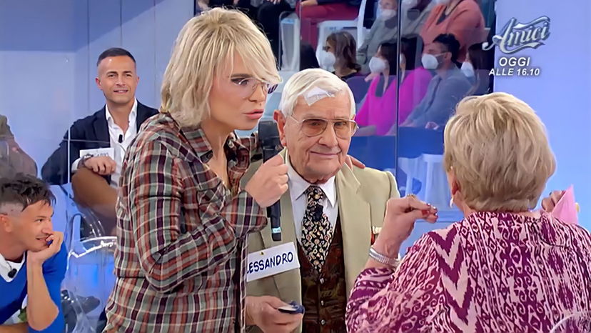 Uomini e Donne: l’opinione di Chia sulla puntata del 12/12/22 preview