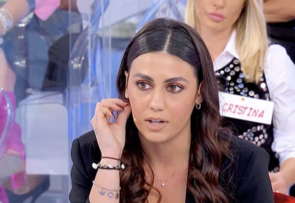 Uomini e Donne, Alice Barisciani e quella mossa social che sta facendo mormorare il web article-post