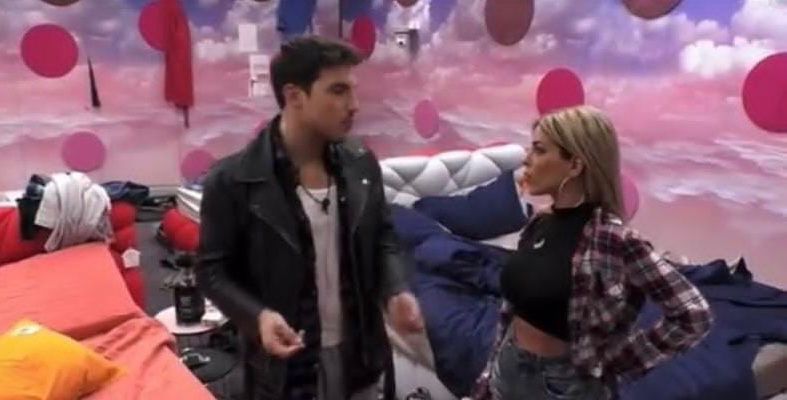 Gf Vip 7, tempo di chiarimenti per Daniele Dal Moro e Oriana Marzoli: “Sono inca**ato perché stiamo bene e mi dispiace…” preview