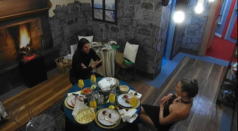 Gf Vip 7, Luca Onestini e Nikita Pelizon ancora ai ferri corti: “Mi fai tenerezza, non esisti per me!” preview