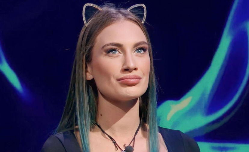 Gf Vip 7, la madre di Nikita Pelizon sbotta sui social contro la produzione: “Sono loro i veri giocatori!” preview