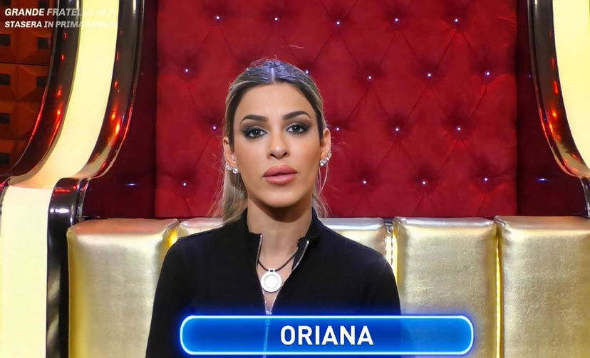 Gf Vip 7, Oriana Marzoli a cuore aperto su Daniele Dal Moro: “Voglio che lui si fidi di me, ho paura…” preview