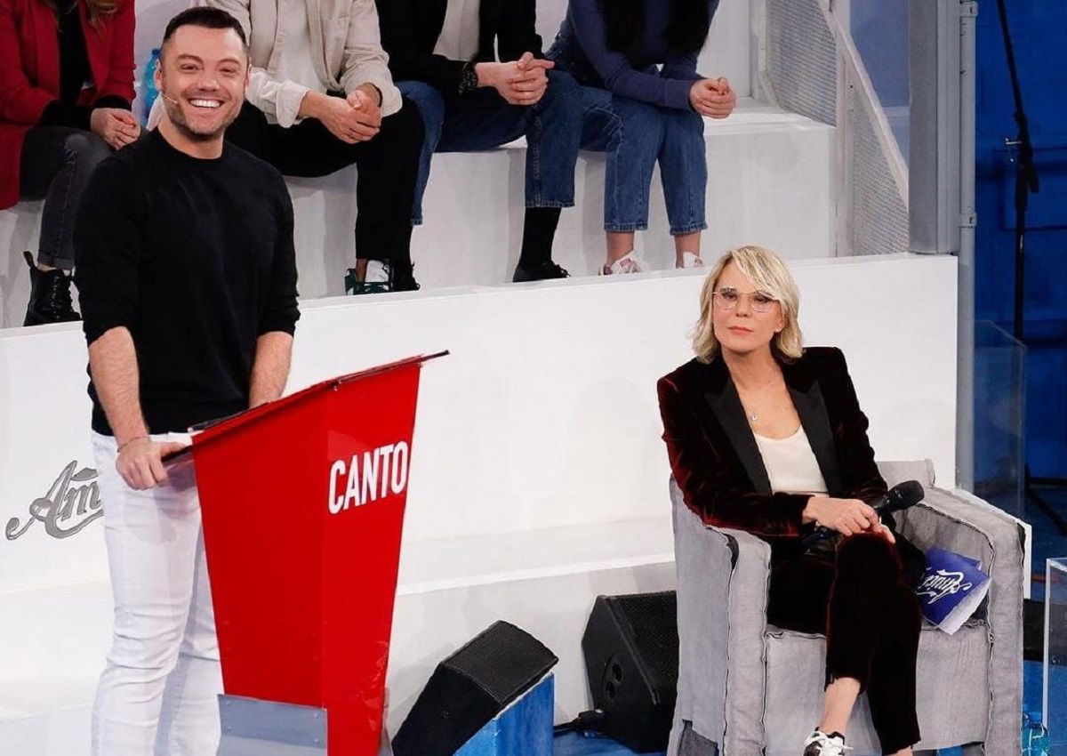 Amici 22, puntata del 12/02/23: nuovo ingresso nella scuola che vedrà la sostituzione di un allievo di Rudy Zerbi, Angelina Mango e Alessio Cavaliere si aggiudicano due ambiti premi article-post