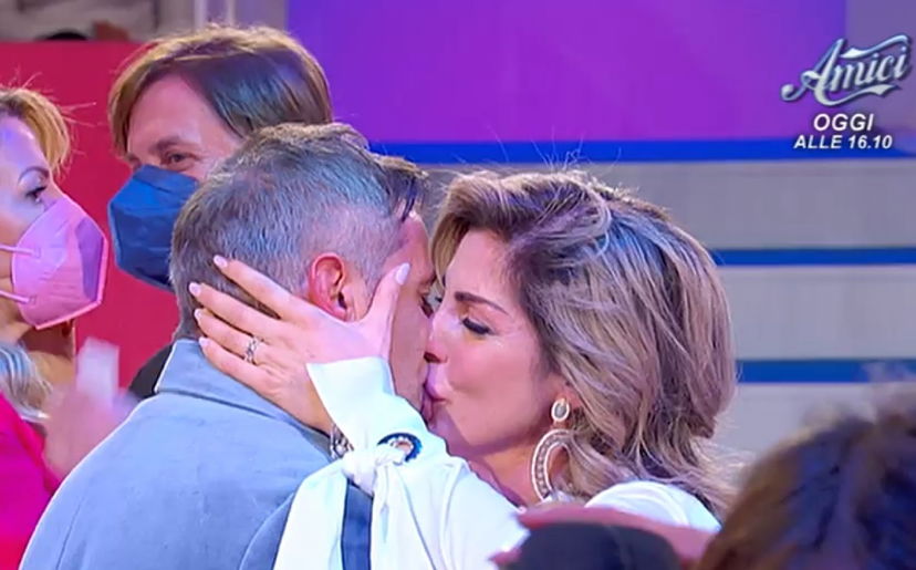 Uomini e Donne: l’opinione di Isa sulla puntata del 21/02/23 preview