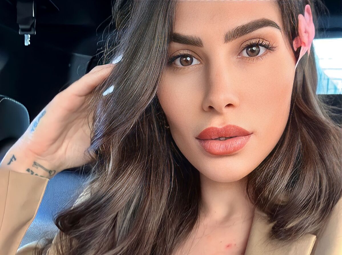 Ludovica Valli si sfoga sui social dopo la nascita di Otto Edoardo: “Scusatemi se non sono super attiva per quanto riguarda il mio lavoro ma…” article-post