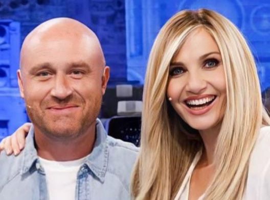 Amici 22, polemica su Rudy Zerbi e Lorella Cuccarini: “Non possono indossare il titolo di professori di canto” preview