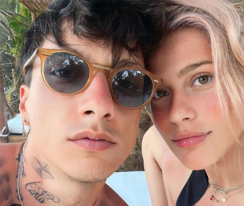 Ultimo e quel gesto social che smentisce la crisi con Jacqueline Luna Di Giacomo preview