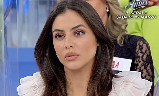 Uomini e Donne, Federica Aversano accusata dall’ex compagno: aperta un’inchiesta preview