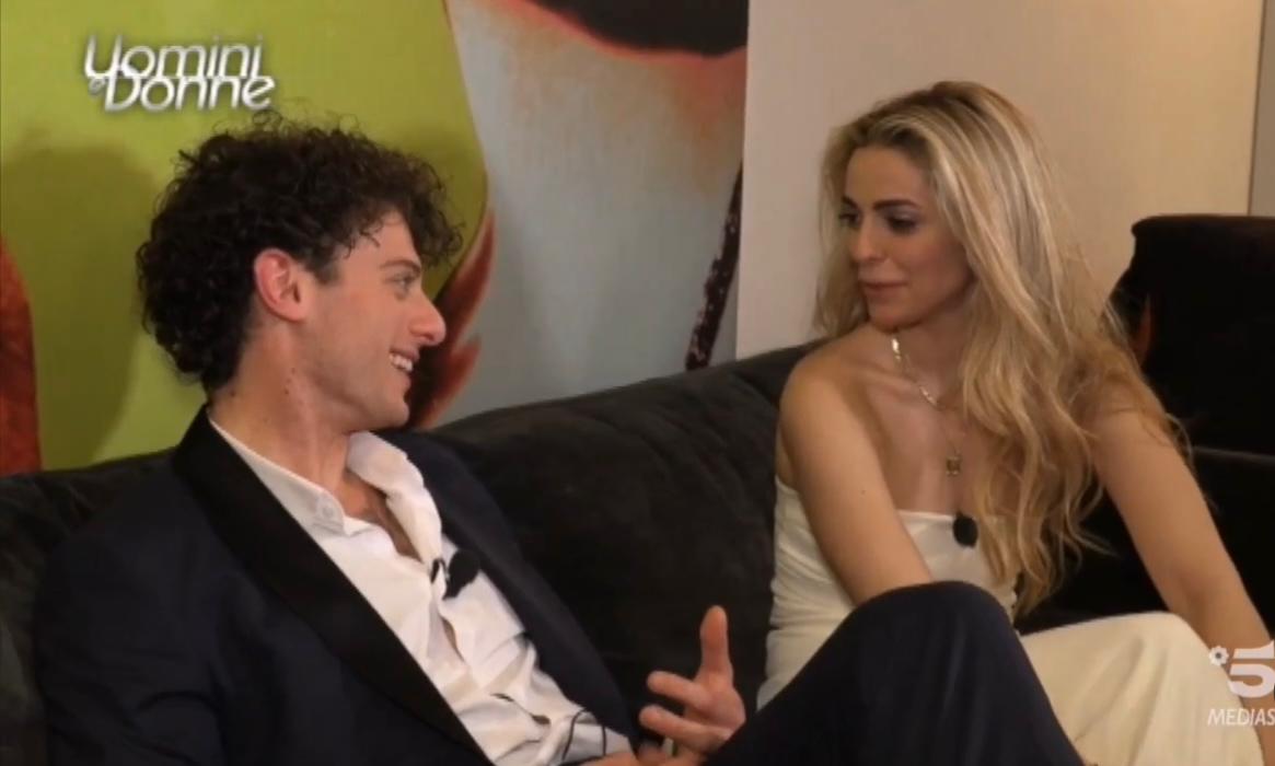 Uomini e Donne, le prime parole di Federico Nicotera e Carola Carpelli dopo la scelta: “Era da un po’ che non provavo queste sensazioni…” article-post