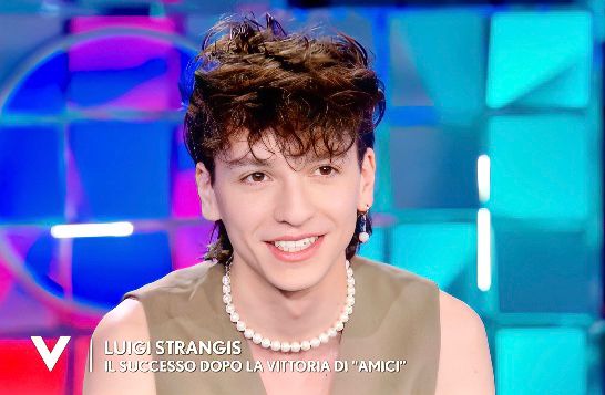 Verissimo, Luigi Strangis parla del periodo difficile appena vissuto: “L’ho affrontato in maniera particolare” preview