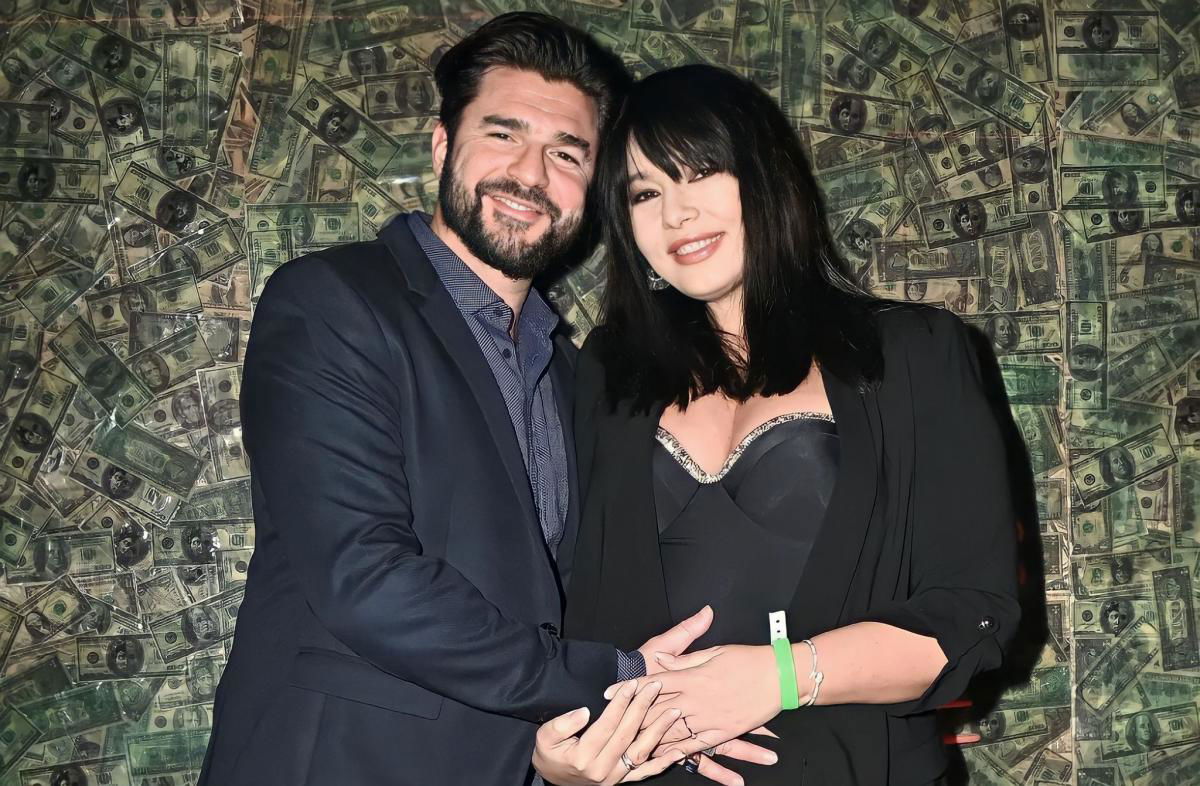 Stefano Macchi ed Elisa D’Ospina svelano il nome del loro primo figlio: ecco come si chiamerà! article-post