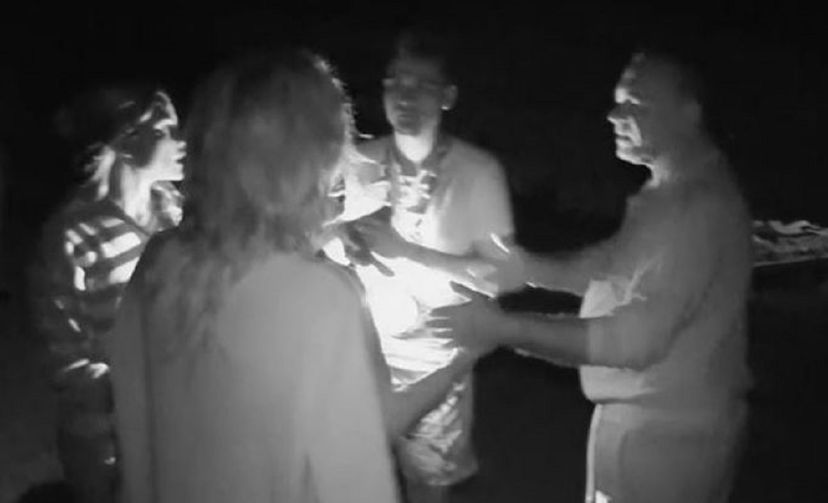 Isola 17, scontro trash tra Alessandro Cecchi Paone e Nathaly Caldonazzo che tuona: “Questo odia le donne!” preview