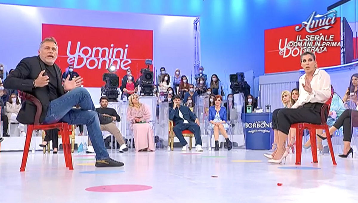 Uomini e Donne: l’opinione di Chia sulla puntata del 7/04/23 article-post
