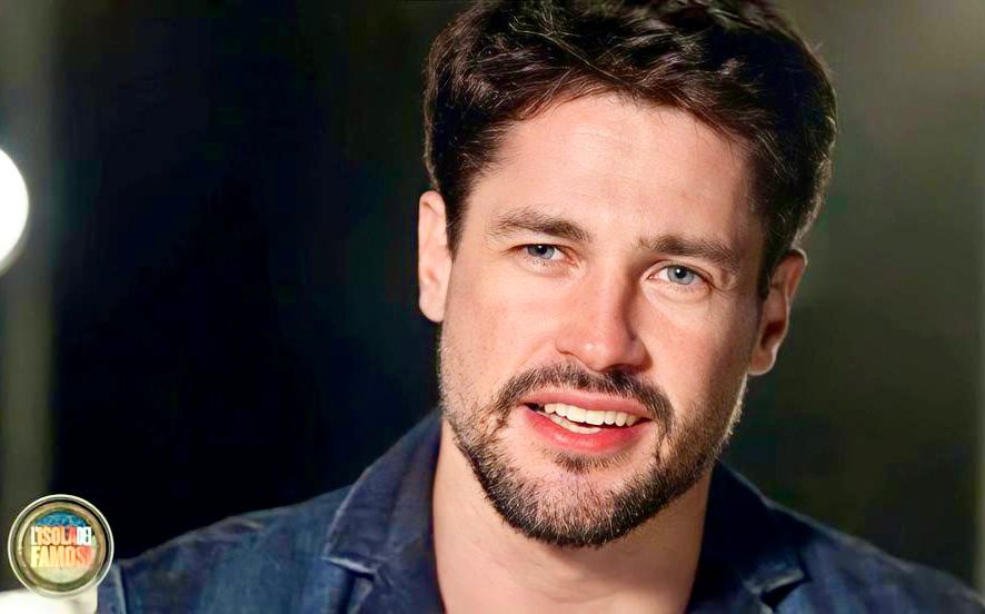 Isola 17, Christopher Leoni è fidanzato con una famosa ‘figlia d’arte’: Francesca Versace article-post