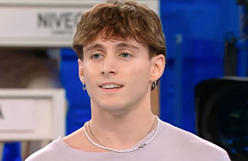 Amici 22, Alessio Cavaliere rivela chi sono i tre allievi con cui ha più legato. E a proposito di Maria De Filippi… preview