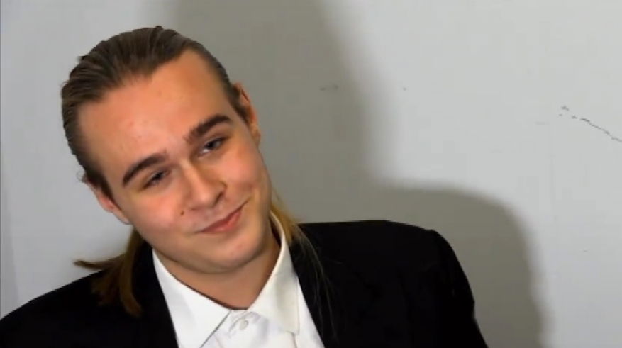 Amici 22, le prime parole di Aaron Cenere dopo l’eliminazione dal talent article-post