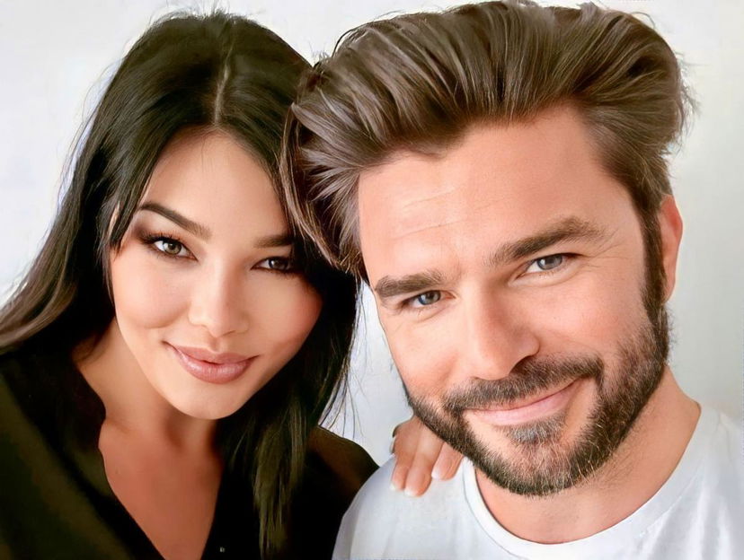 Elisa D’Ospina e Stefano Macchi sono diventati genitori: la prima foto col piccolo Niccoló preview