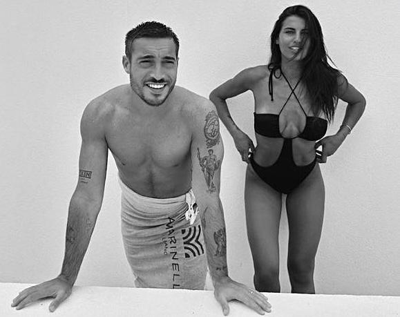 Carolina Stramare confessa: “Ho chiesto io ad Antonino Spinalbese di rimuovere la nostra foto dai social, ecco perché” article-post