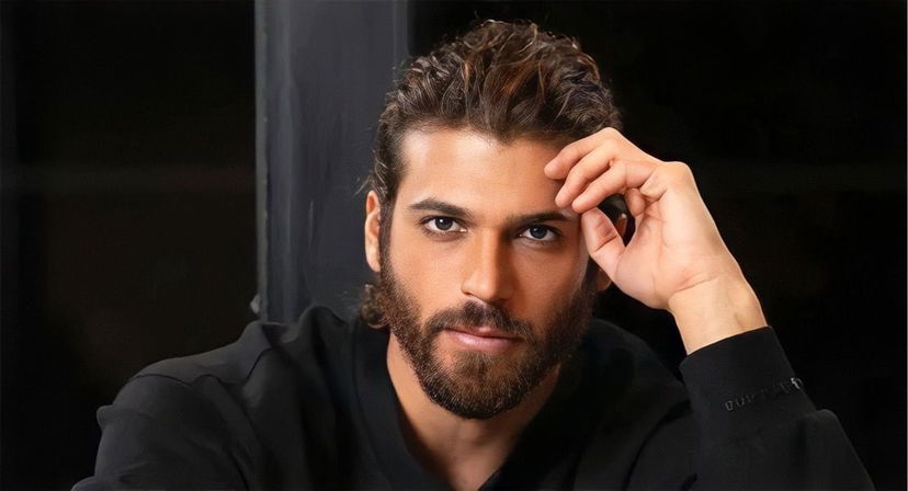 Can Yaman pubblica un lungo sfogo sui suoi social: “Siete ridicoli con queste fidanzate inventate!” preview