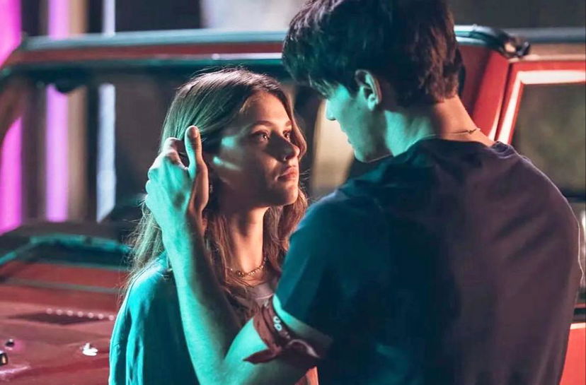 È colpa mia?, il film ispirato ai libri di Mercedes Ron è un successo tra i giovanissimi: ecco lo spoiler sul finale della trilogia preview