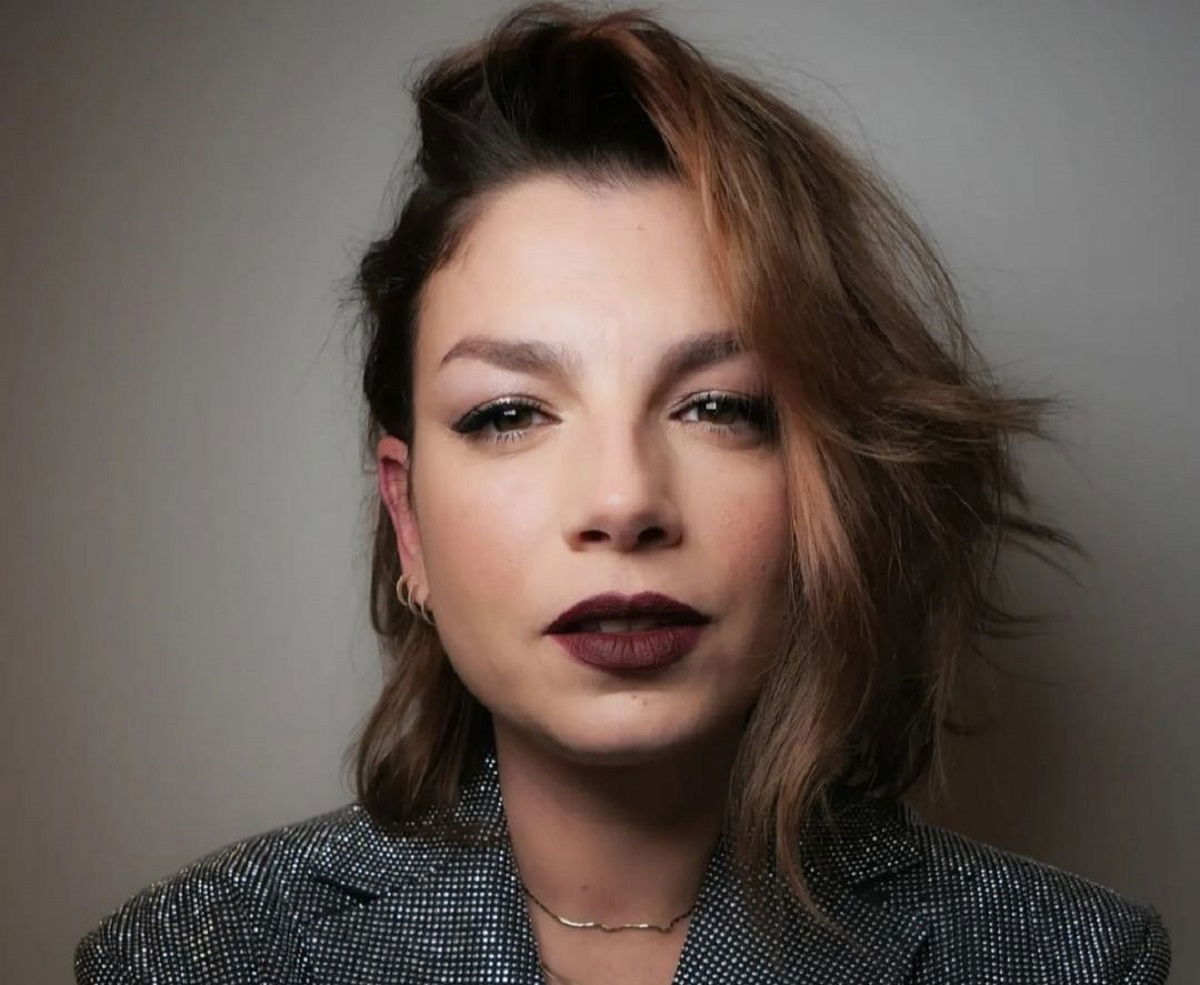 Emma Marrone spiega per quale motivo considera difficile trovare un partner. E sulla possibilità di fare un figlio anche senza un compagno… article-post