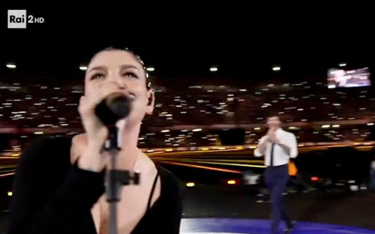 Emma Marrone fa chiarezza: “Con Stefano De Martino nessun gelo, anzi…” (Video) Emma Marrone fa chiarezza: “Con Stefano De Martino nessun gelo, anzi…” (Video)