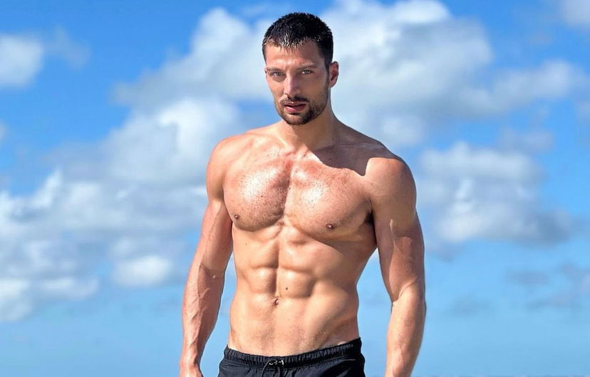 L’Isola dei Famosi, flirt in corso tra l’ex naufrago Simone Susinna e la popstar Anitta? L’indiscrezione preview